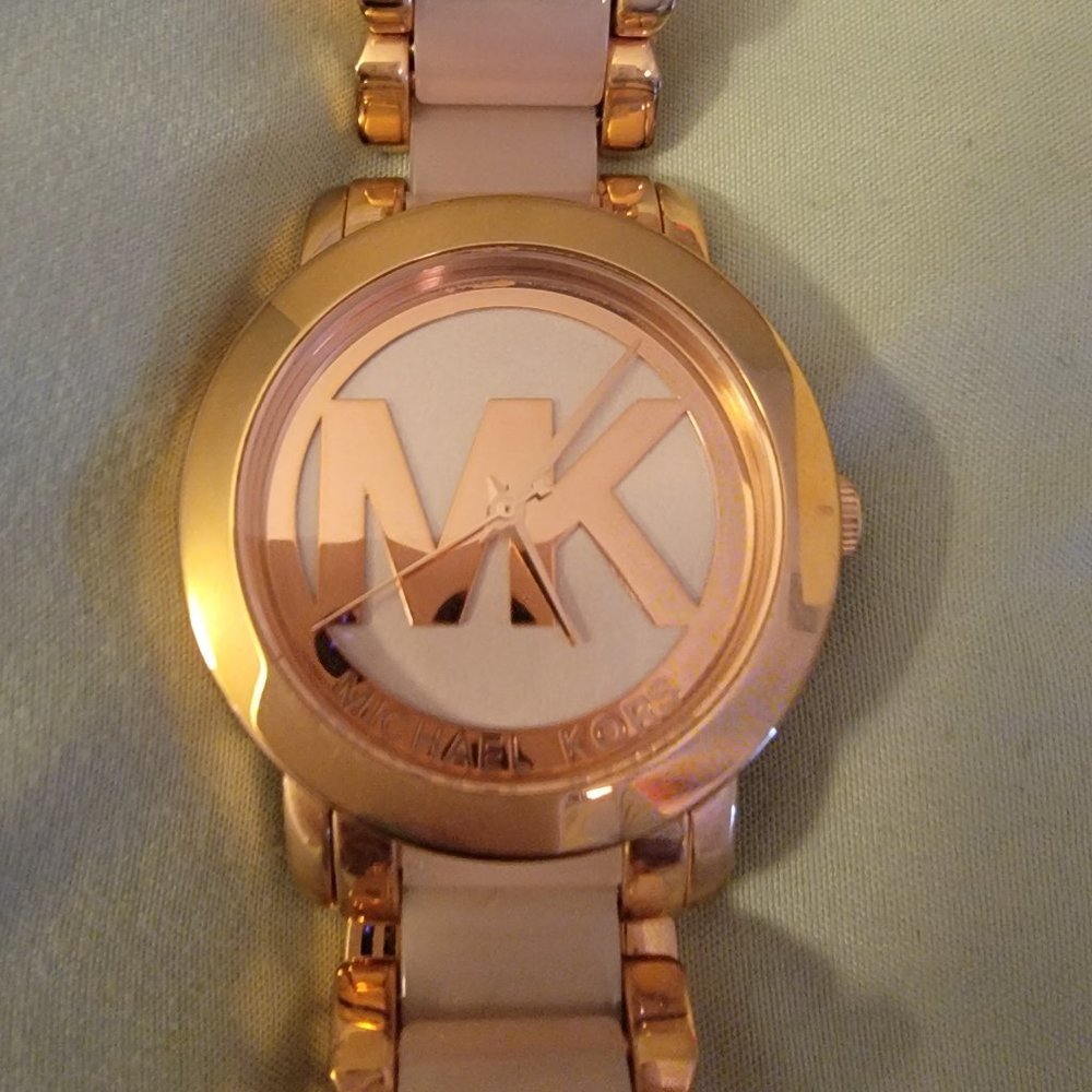 Michael Kors watch authentic